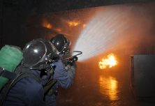 Formation intervention sur feu avec lance à eau